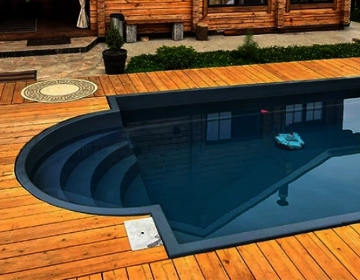 Фото выполненных работ профессионального монтажа композитного бассейна София в Томской области
